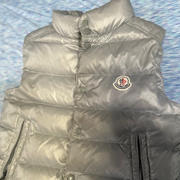 Kids Moncler vest size 8